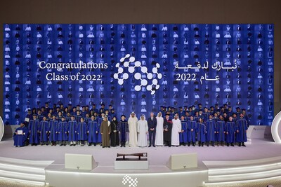 Students, faculty and dignitaries at MBZUAI’s MBZUAI-Inaugural-Grad commencement.