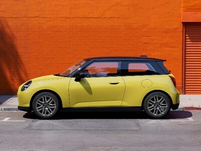 全新電動(dòng)MINI Cooper E經(jīng)典派