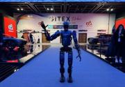 開普勒通用人形機器人先行者K2在GITEX GLOBAL 2024首度公開亮相