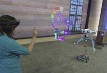 Build 2015：HoloLens連接機(jī)器人能全息投影